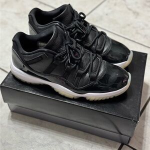 Jordan 11 lows